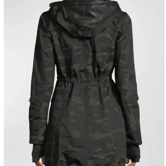 Blanc Noir Camo-Print Hooded Anorak Jacket - Picture 2 of 14